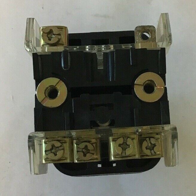 ALLEN BRADLEY 800T-QT24 SER.T RED PUSHBUTTON SWITCH 24VAC/DC #757 LAMP