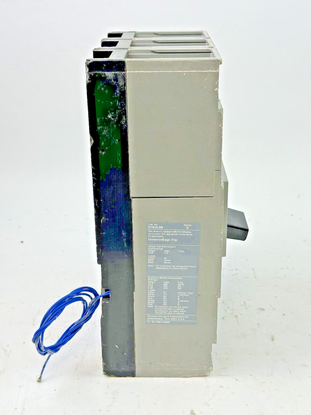 SIEMENS - LXD62S600A - SWITCH W/ U10JLD6 UNDERVOLTAGE TRIP - 2 POLE/600A/600VAC