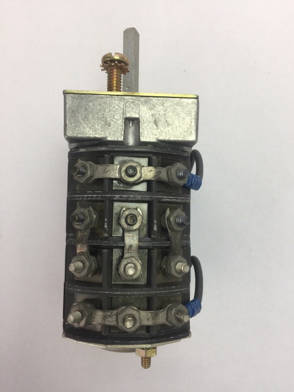 WESTINGHOUSE 658A615G02 TYPE W2 SWITCH 600V 20A ROTARY SWITCH MISSING HANDLE