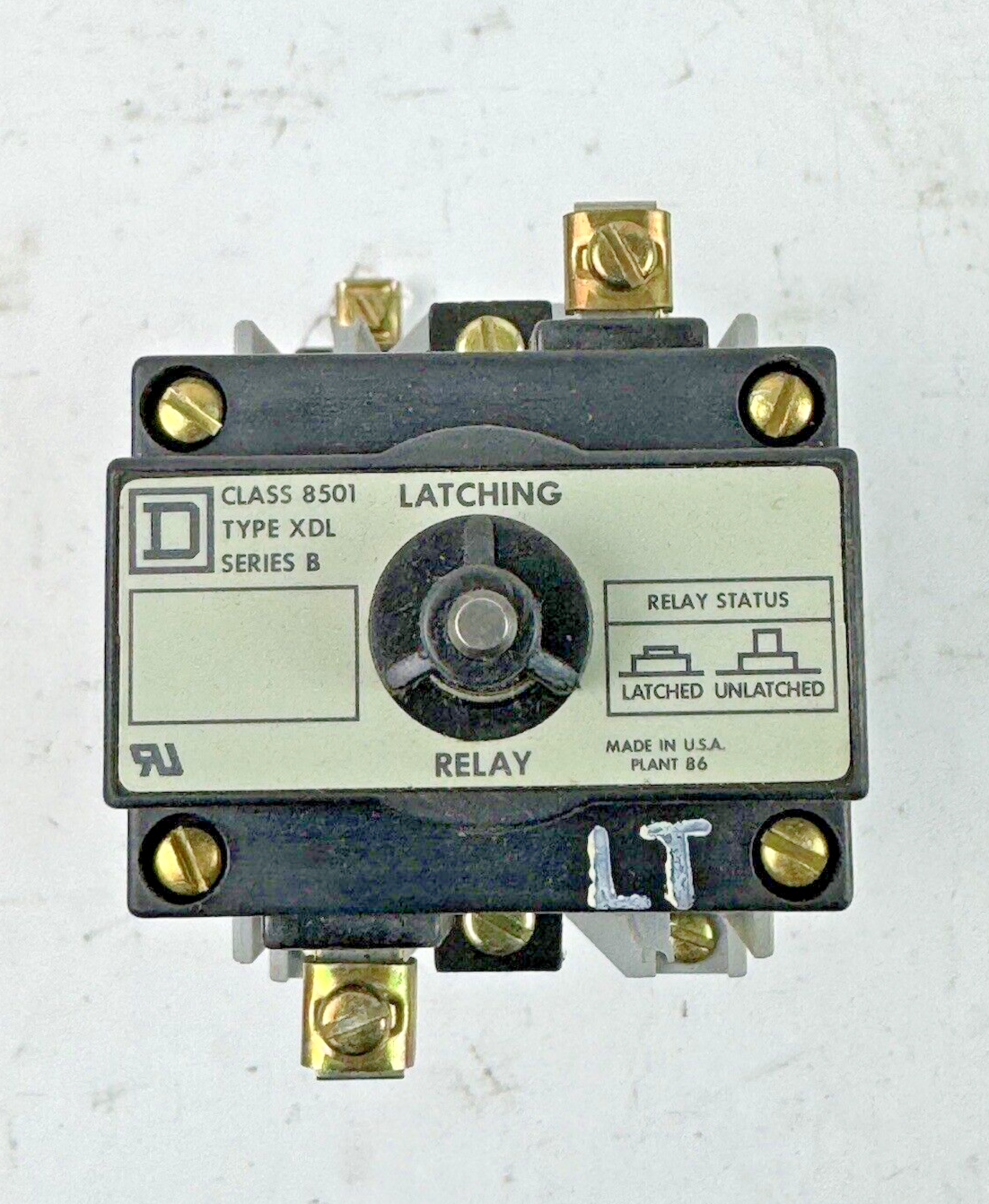 SQUARE D - CL: 8501 TP: XD0 40 FM: MT SER: A - CONTROL RELAY & 8501/XDL/SER. B