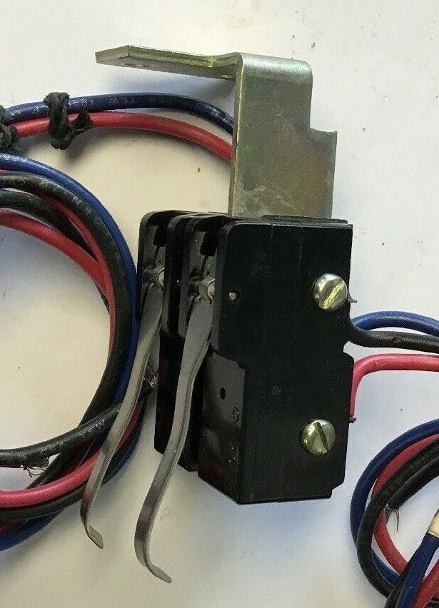 WESTINGHOUSE A-20GV-K / 655D555G06 AUX. SWITCH 20A 480VAC/250VDC