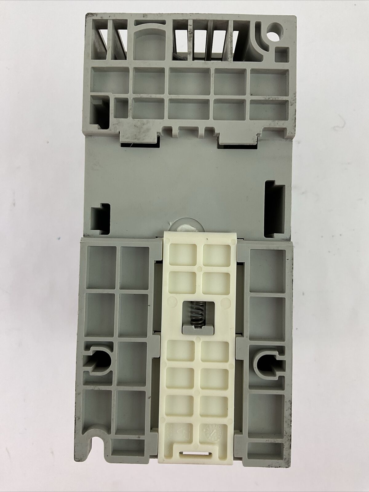 ALLEN BRADLEY 25B-D4P0N104 AC DRIVE FRN 1.003 SER A OUTPUT 0-460VAC