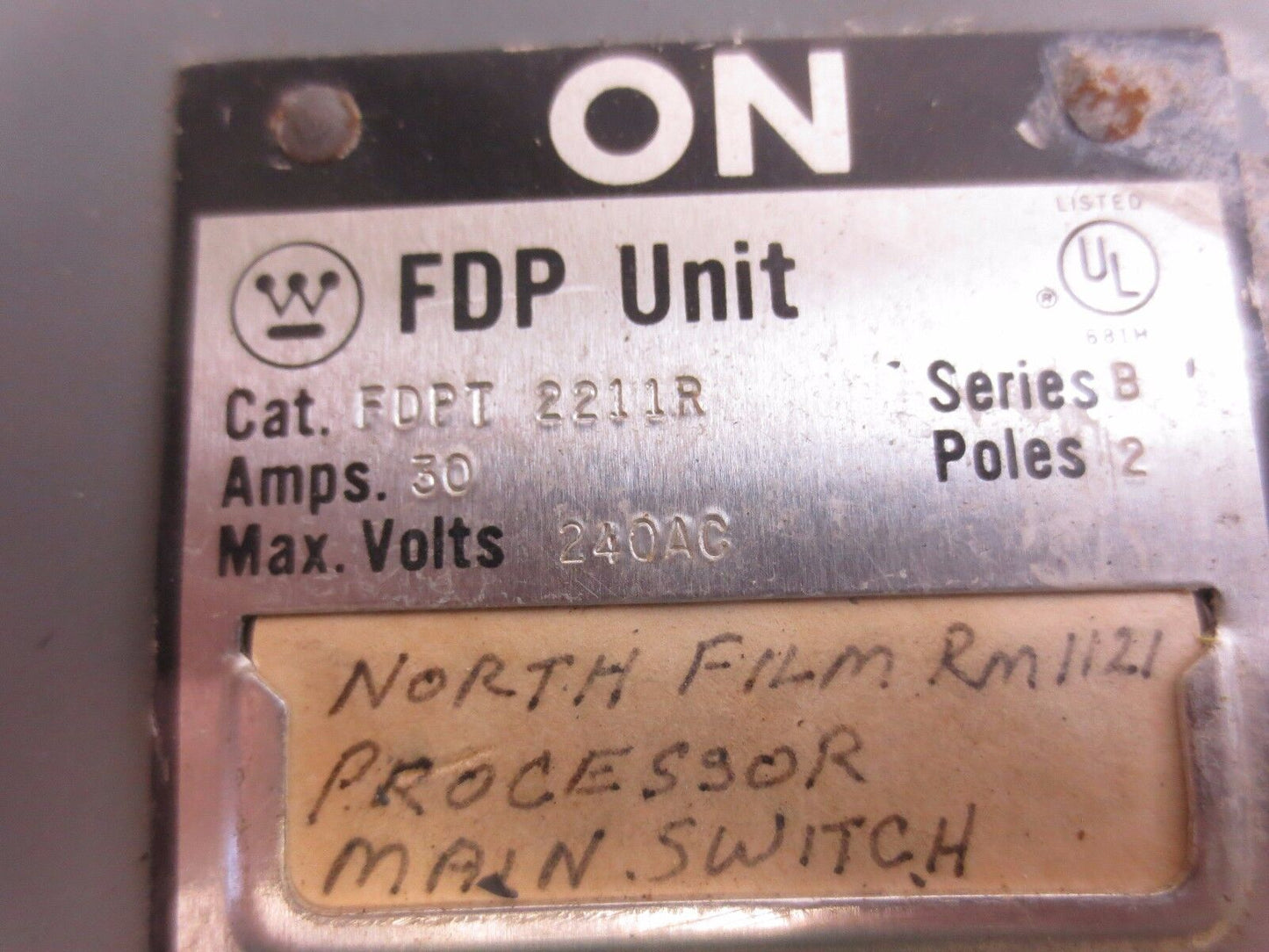 WESTINGHOUSE FDPT2211R TWIN PANEL SWITCH / FDP UNIT - 240VAC, 30A, 2-POLE