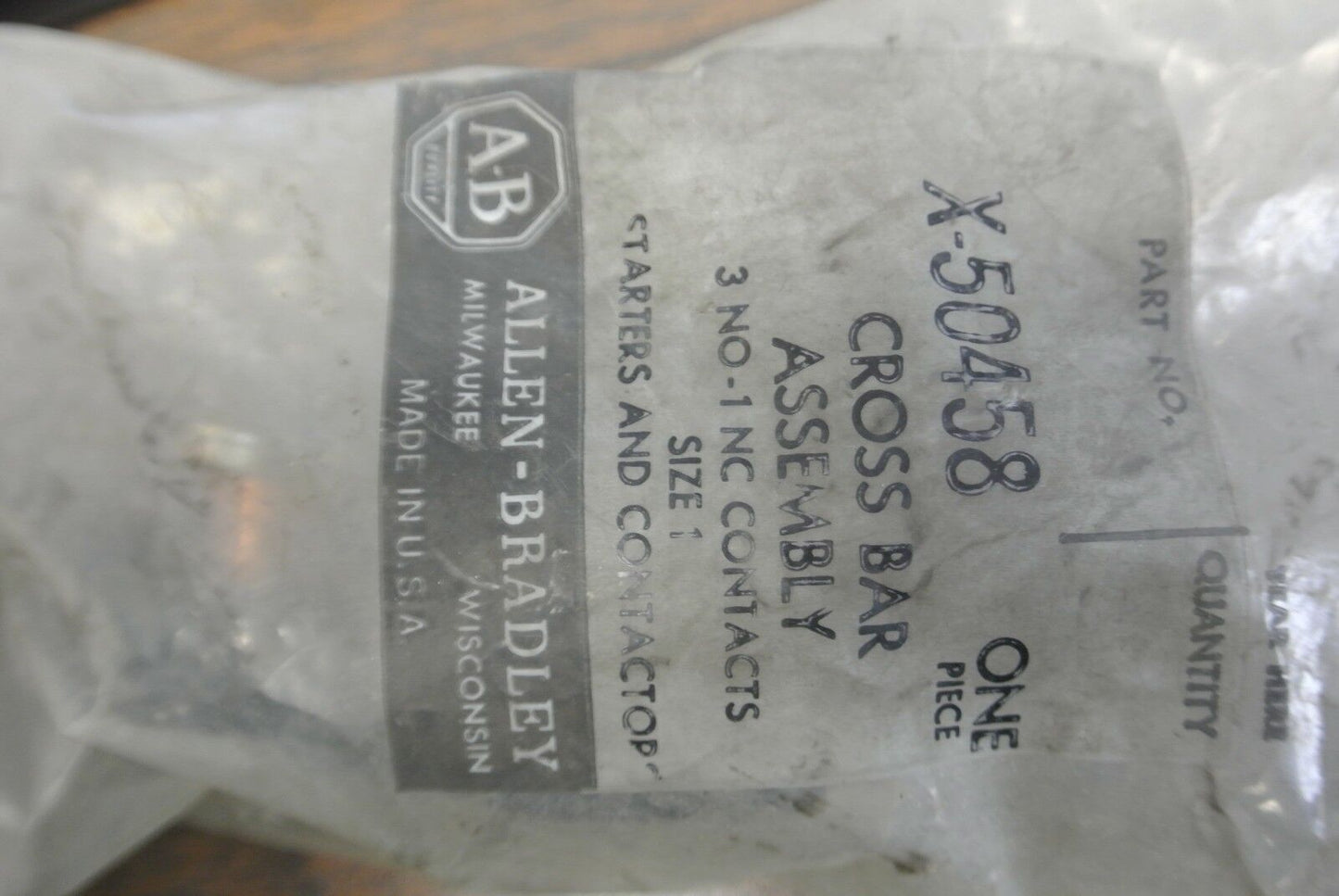 ALLEN-BRADLEY X-50458 CROSS BAR ASSEMBLY / 3 N.O. / 1 N.C. / SIZE 1 NEW SURPLUS