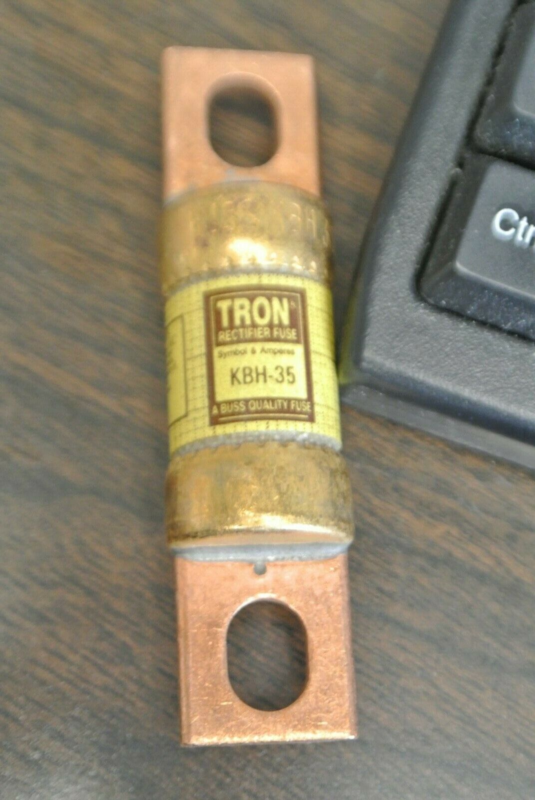 BOX of 10 / BUSSMANN / TRON KBH35 RECTIFIER FUSE / 500V / 35A / NEW SURPLUS