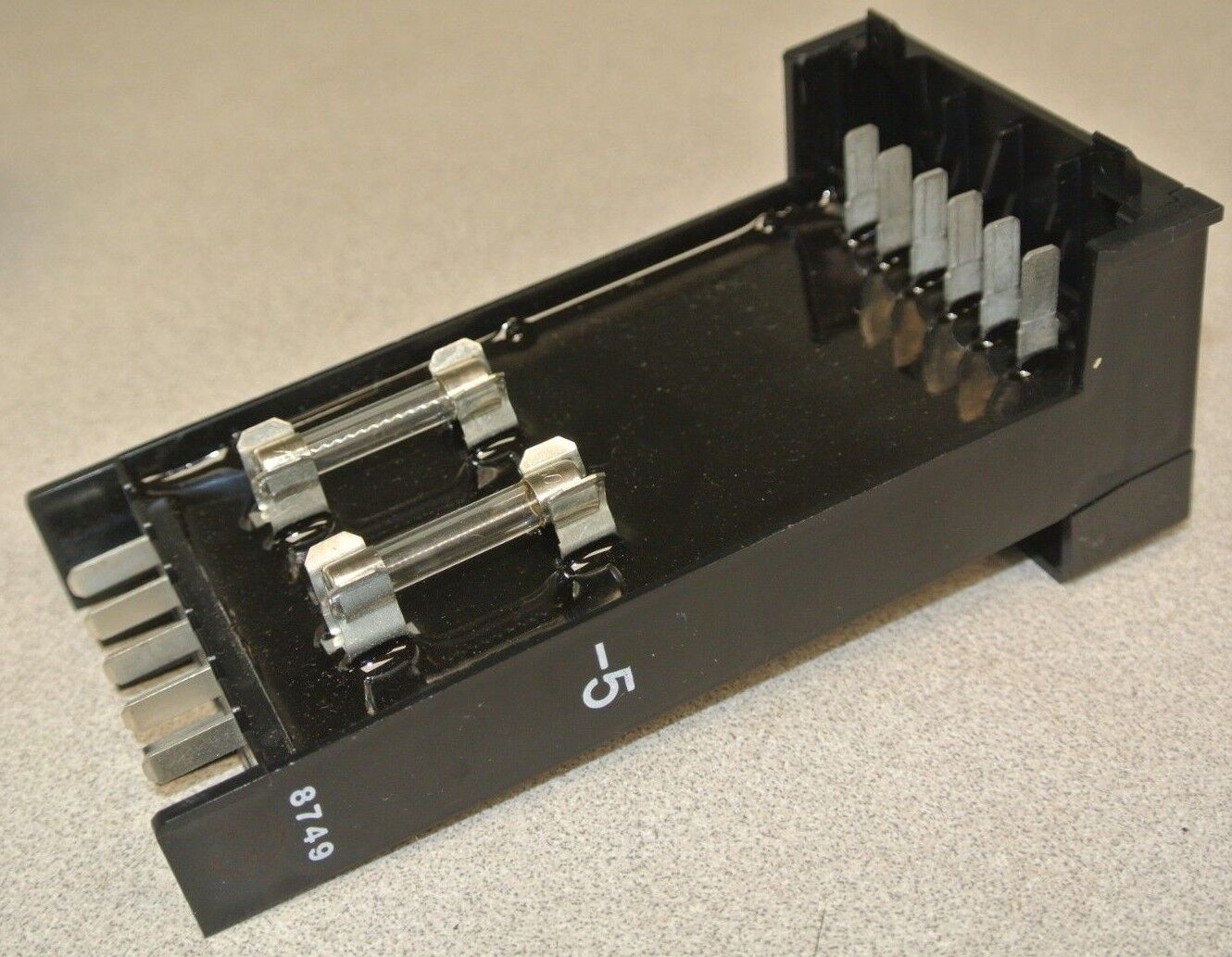 CUTLER-HAMMER MPC1M20 OUTPUT MODULE / 10-54VDC / NEW SURPLUS