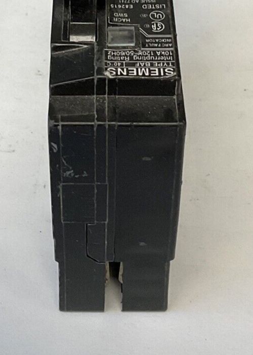SIEMENS Q120AF CIRCUIT BREAKER 20A 10KA 120VAC 50/60HZ