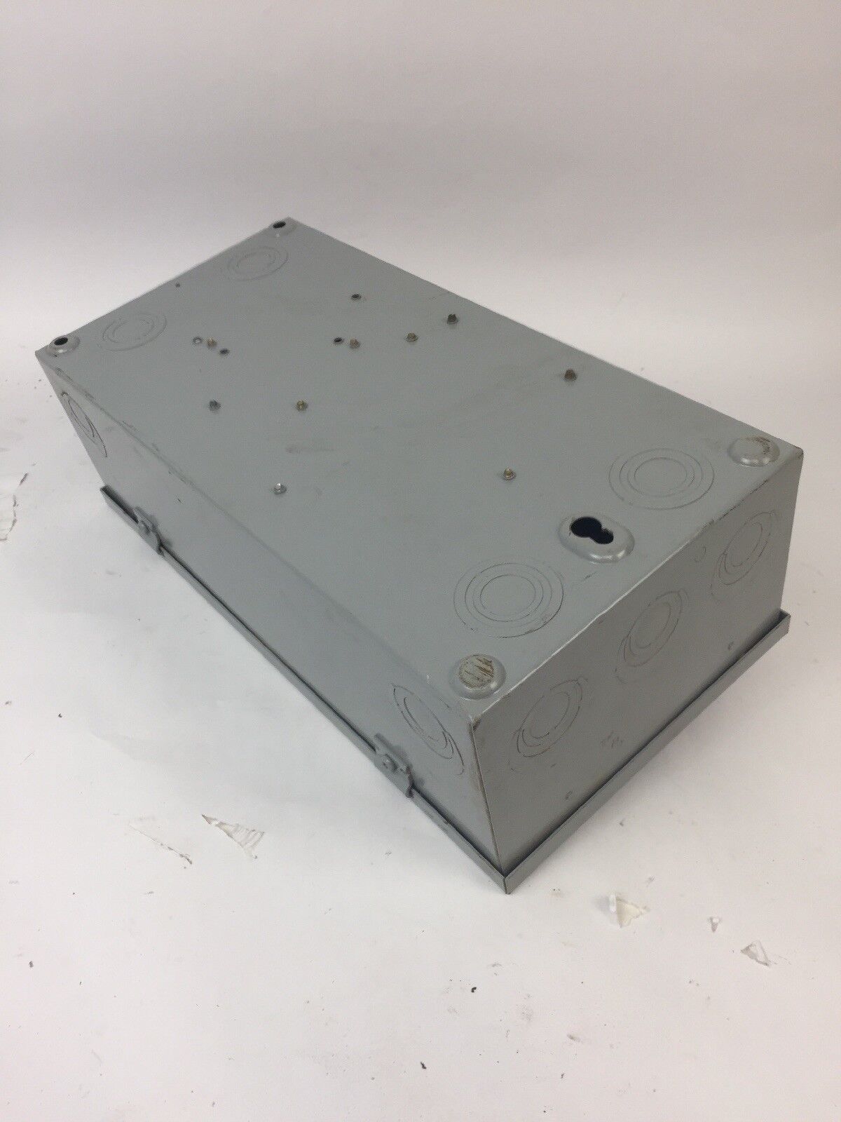 CUTLER HAMMER DH361NGK FUSIBLE HD SAFETY SWITCH 600VAC 30AMP 3P TYPE 1 20HP 3PH