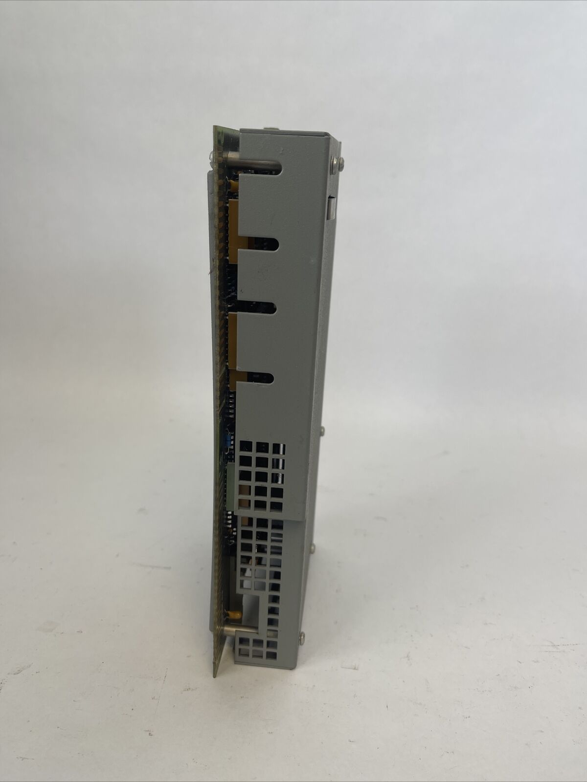 ALLEN BRADLEY 1772-LX MINI-PLC-2/16 PROCESSOR SER D FIRMWARE REV C 1.25A @ 5VDC