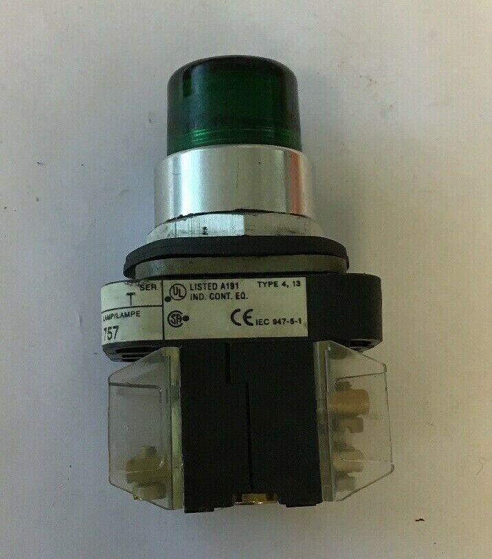 ALLEN-BRADLEY 800T-QT24 SER. T GREEN PUSHBUTTON SWITCH 24VAC/DC #757 LAMP