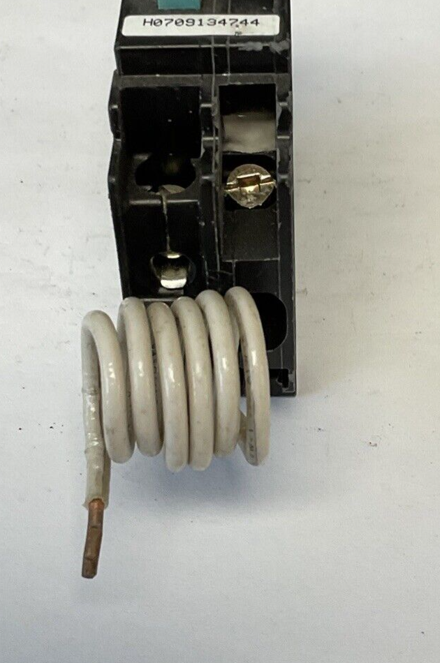 SIEMENS Q120AF CIRCUIT BREAKER 20A 10KA 120VAC 50/60HZ