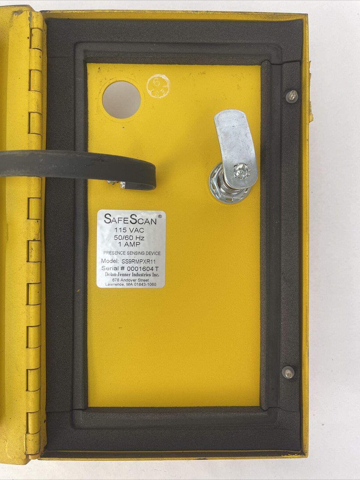 SAFESCAN SS9RMPXR11 TRANSMITTER CONTROL UNIT 115VAC 1AMP MISSING PILOT LIGHT