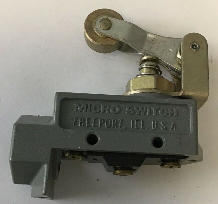 MICRO SWITCH BZE6-2RQ2 8923 LIMIT SWITCH 600VAC 250VDC