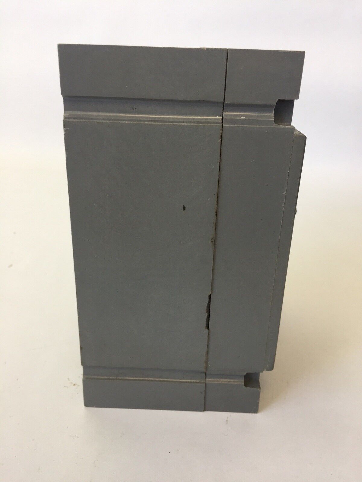 WESTINGHOUSE HFB2050 CIRCUIT BREAKER 50AMP 600VAC 250VDC 2POLE 4976D04G24