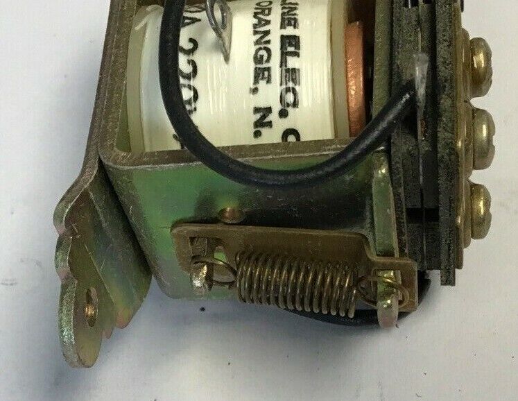 LINE ELECTRIC LR2A RELAY 2N.C. 220VAC