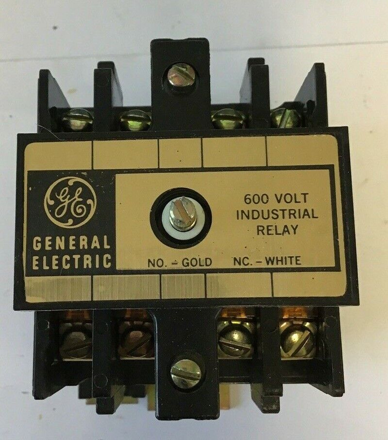 GENERAL ELECTRIC CR120B04002 IDUSTRIAL RELAY SER.A 115V 60HZ 10A