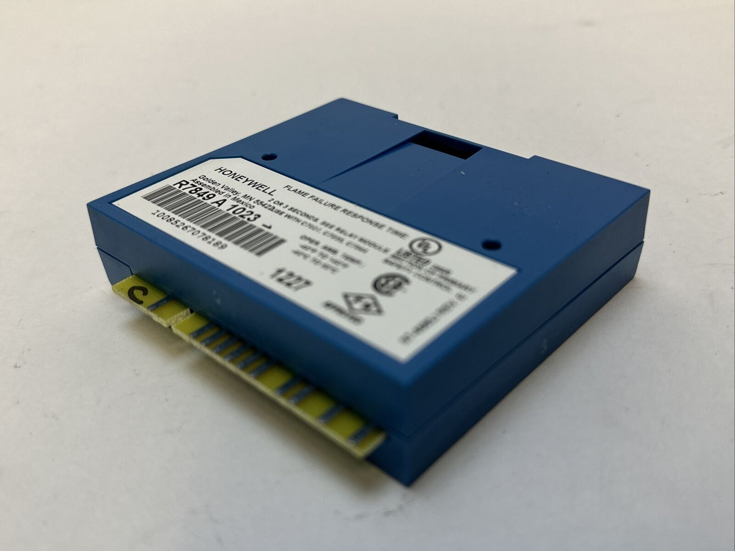 HONEYWELL S7800A1001 BURNE CONTROL REV 2018 R7849A1023 ULTRAVIOLET FLAME AMP