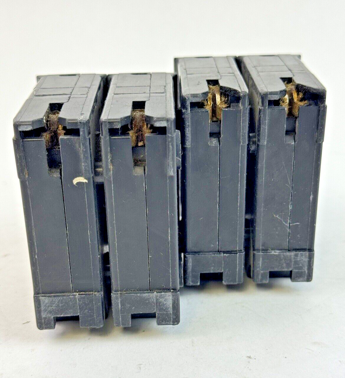 SQUARE D **LOT OF 2** HOM215 - CIRCUIT BREAKERS - 2 POLE/ 15 A/ 240 VAC