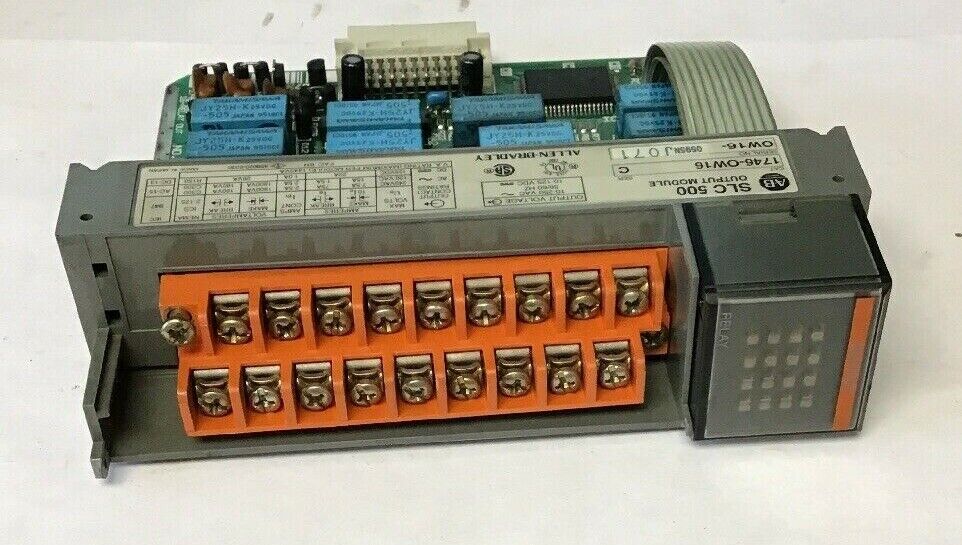 ALLEN BRADLEY SLC500 1746-OW16 OUTPUT MODULE SER.C 265VAC/125VDC***LOTOF3***