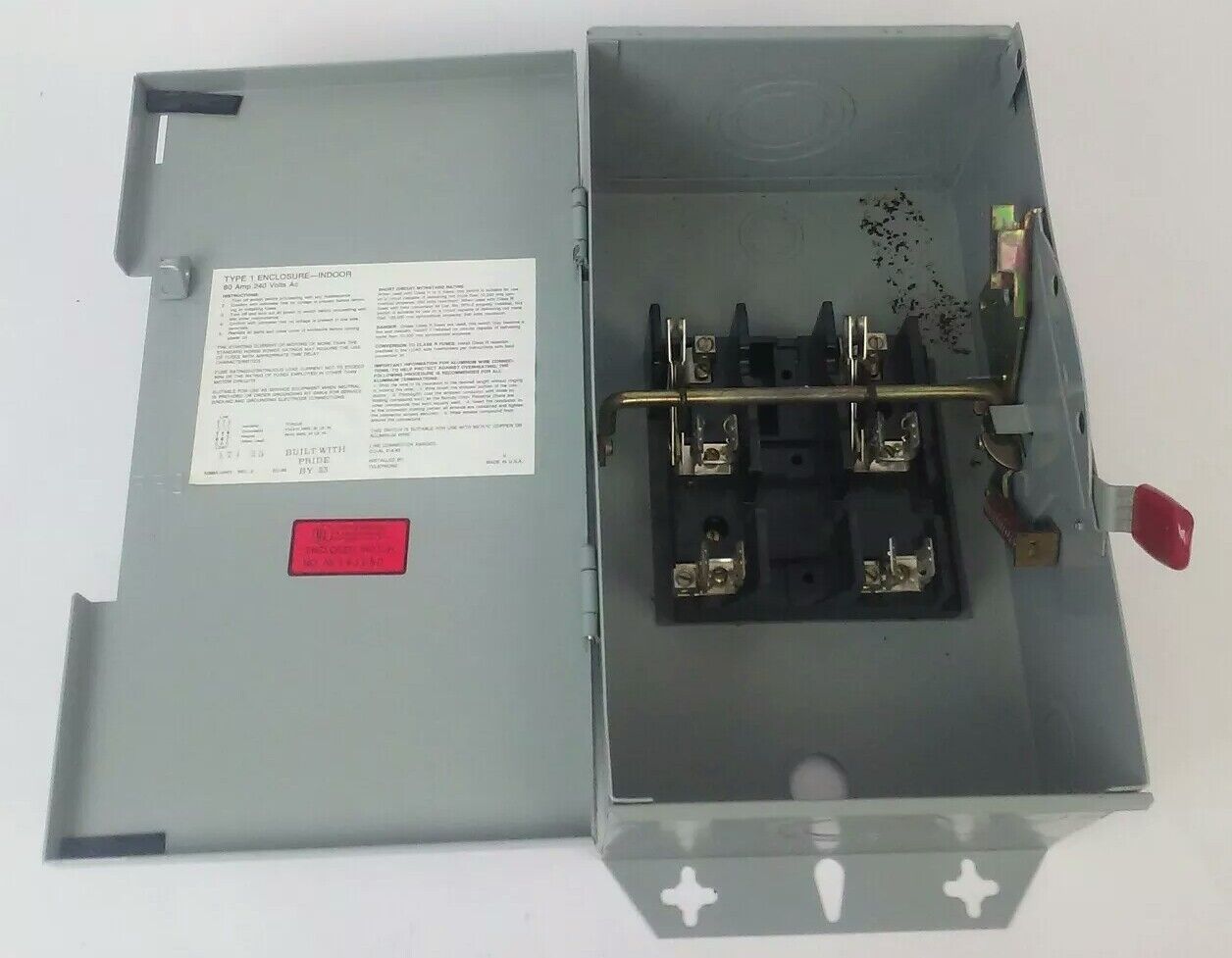 WESTINGHOUSE GFN322N FUSIBLE SAFETY SWITCH 2P 60A 240V 15HP TYPE 1 INDOOR