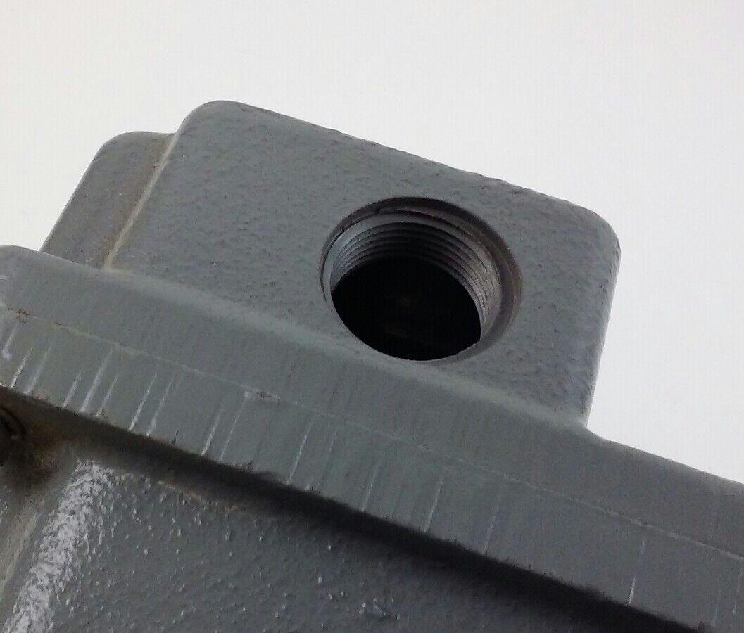 Square D PRESSURE SWITCH 9012GAR2 - Class 9012, Type GAR-2, Ser. B, Range 1-18