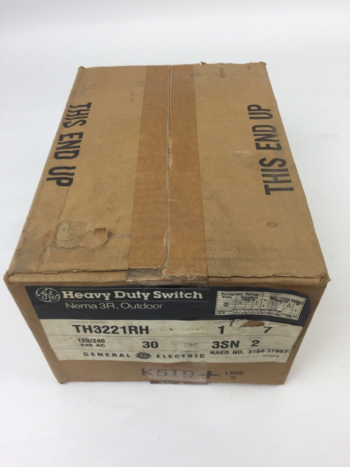 GE TH3221RH HEAVY DUTY SWITCH NEMA 3R OUTDOOR 120/240 VOLT 240 AC 30 AMP 3SN POL