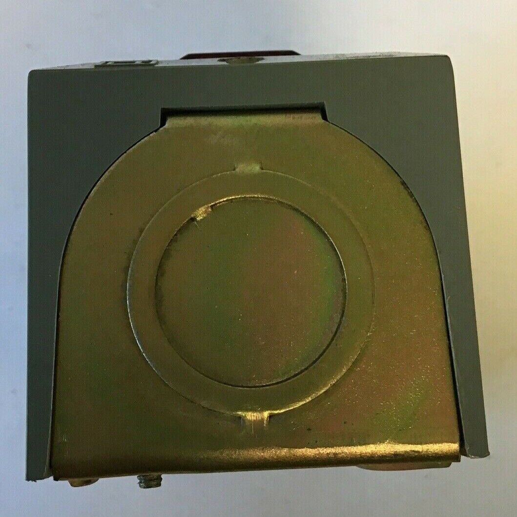 SQUARE D 9001 BG-309 PUSH BUTTON SER.A 600VAC