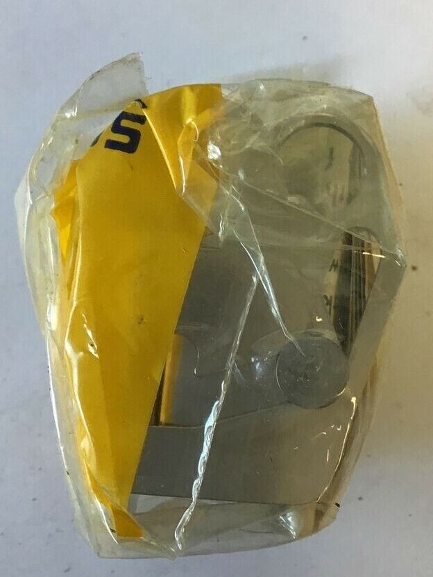SQUARE D 9001 K5 PADLOCK ATTACHMENT WITH P.B. LATCHING