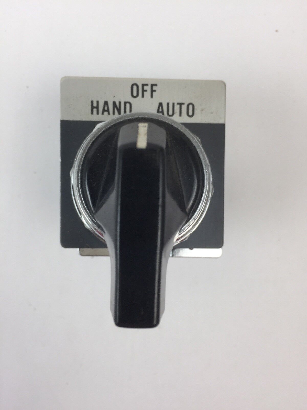 CUTLER HAMMER 10250T3023 SELECTOR SWITCH WITH 10250T/91000T/E34 CONTACT