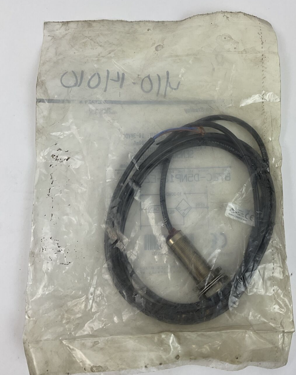 ALLEN BRADLEY 872C-D5NP18-E2 INDUCTIVE PROXIMITY SENSOR 10-30VDC SER C 200MA