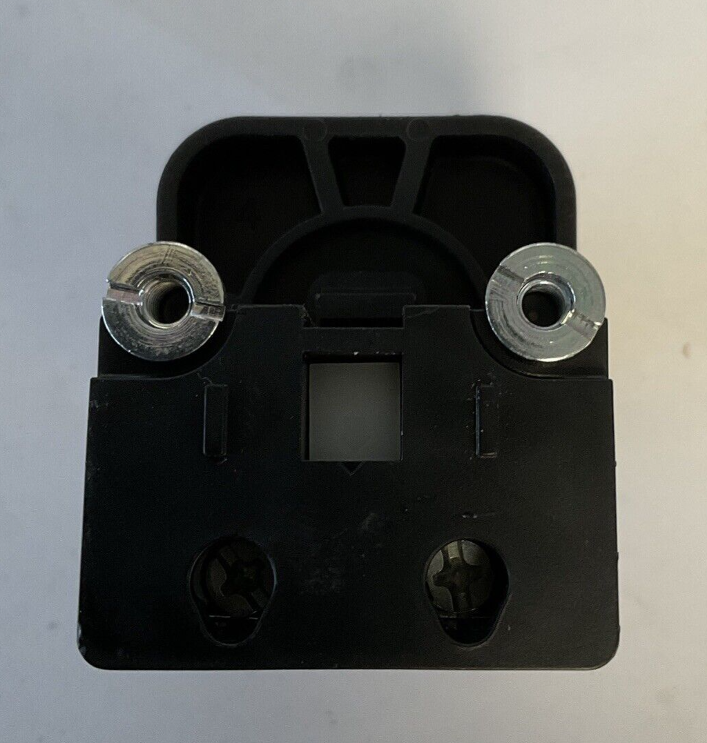 ALLEN BRADLEY 800T-QH2A 30MM PILOT LIGHT SER.V 130VAC/DC