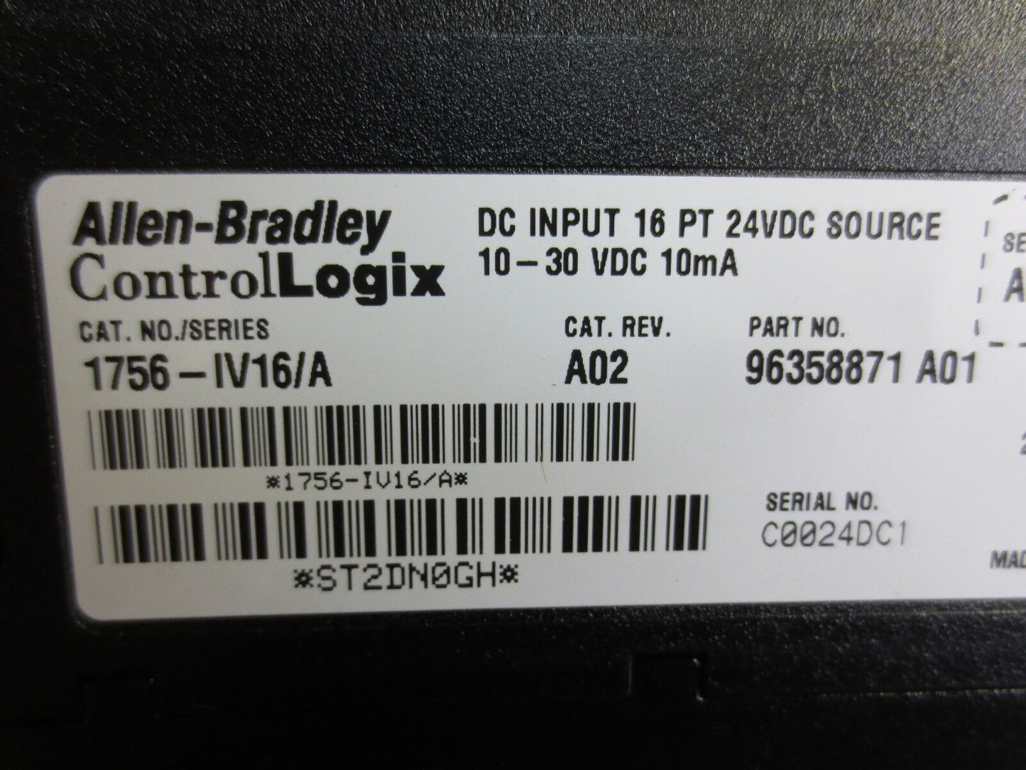 ALLEN-BRADLEY 1756-IV16/A Ser. A CONTROLLOGIX DC INPUT16PT 24VDC SOURCE 10-30VDC