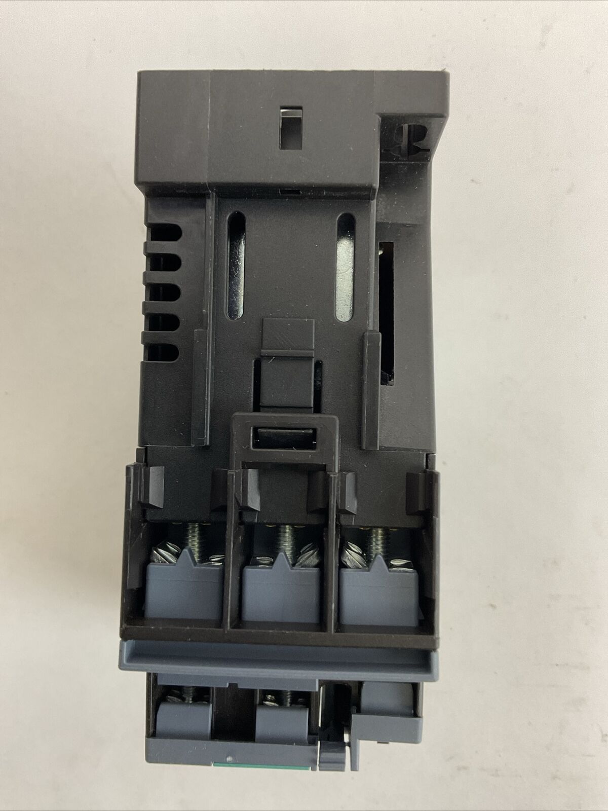 SIEMENS 3RT2026-1KB40 CONTACTOR AC-3 400V 25A 11kW 1NO 1NC COIL 17...30VDC