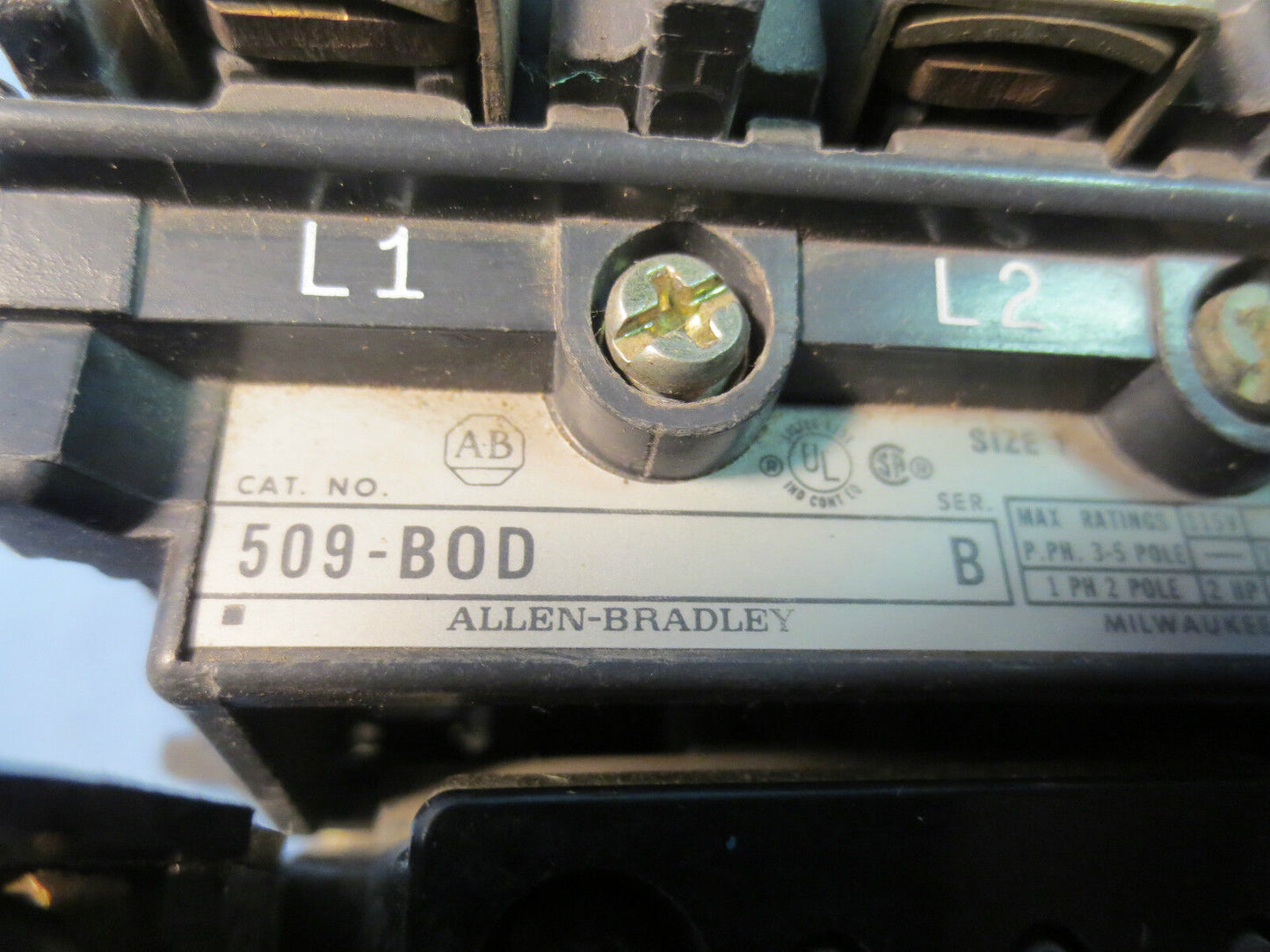 ALLEN-BRADLEY 509-BOD Ser. B MOTOR STARTER, NO OVERLOAD RELAY, COIL CB236