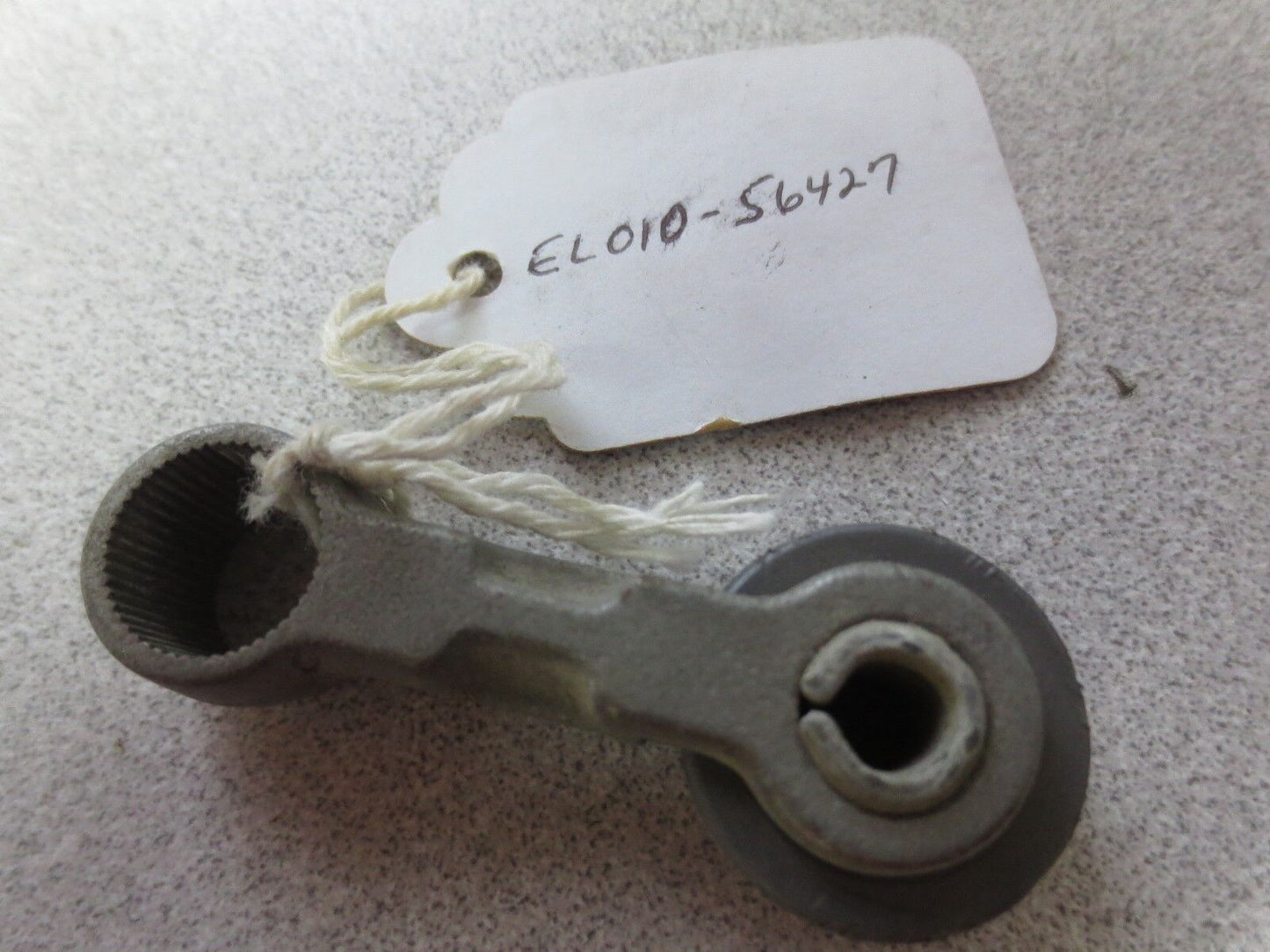 NAMCO EL010-56427 STRAIGHT LIMIT SWITCH OPERATING ROLLER LEVER - NEW SURPLUS