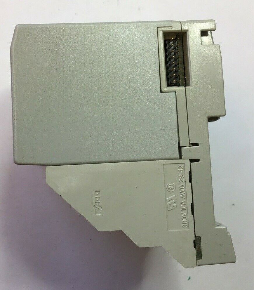 ALLEN BRADLEY 1794-IB8 SER.A REV.A01 FLEX I/O INPUT W/ 1794-TB3S TERMINAL BASE