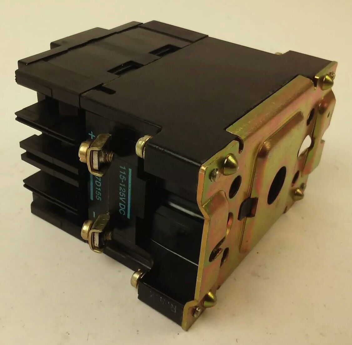 ALLEN BRADLEY 700DC-R220Z1 SER.B, 600V, 30A, 115-125V DC COIL, MISSING PARTS