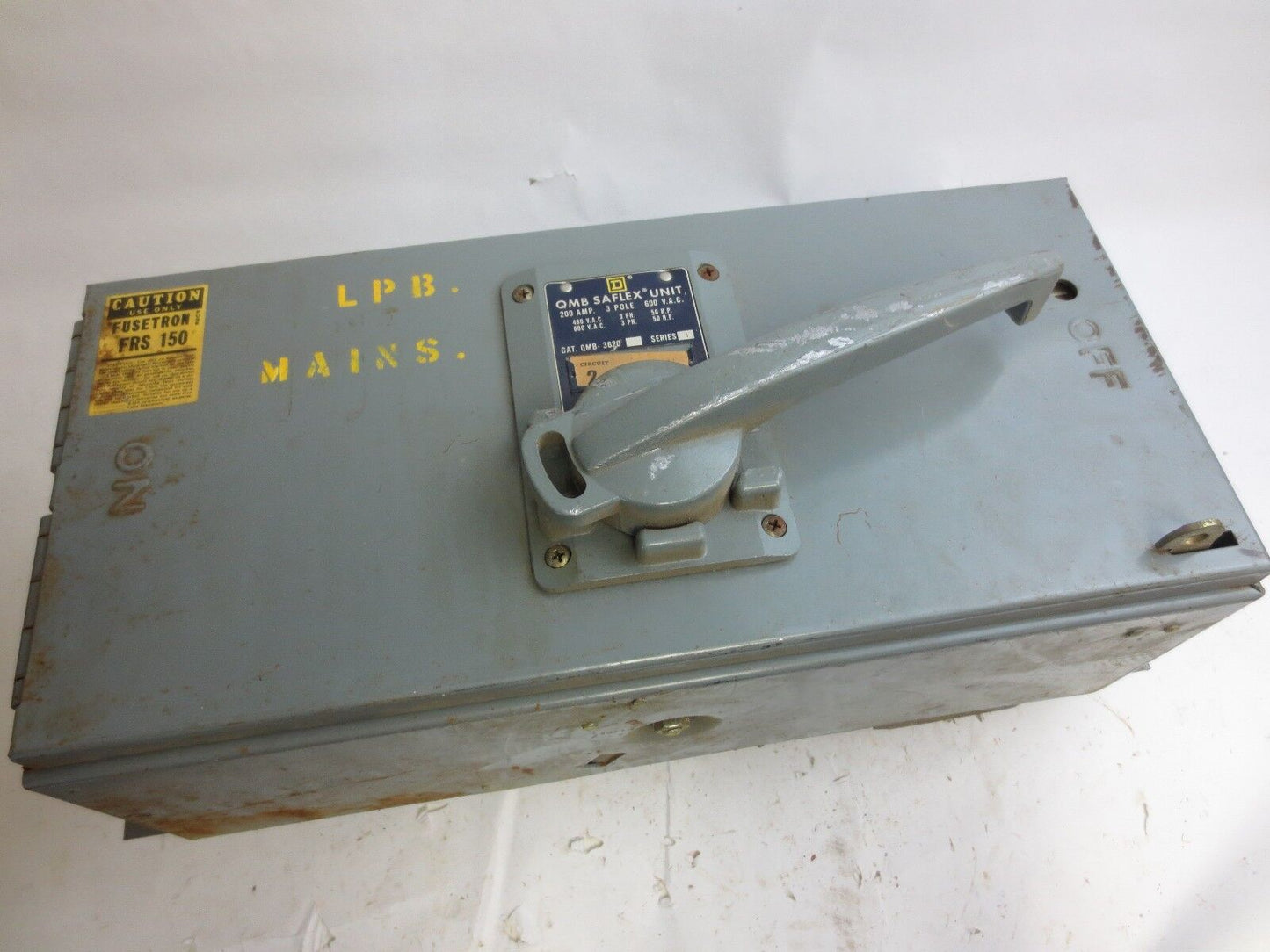 SQUARE D QMB-3620 - QMB SAFLEX UNIT / BUS PLUG / SAFETY SWITCH - 600V, 200A, 3-P