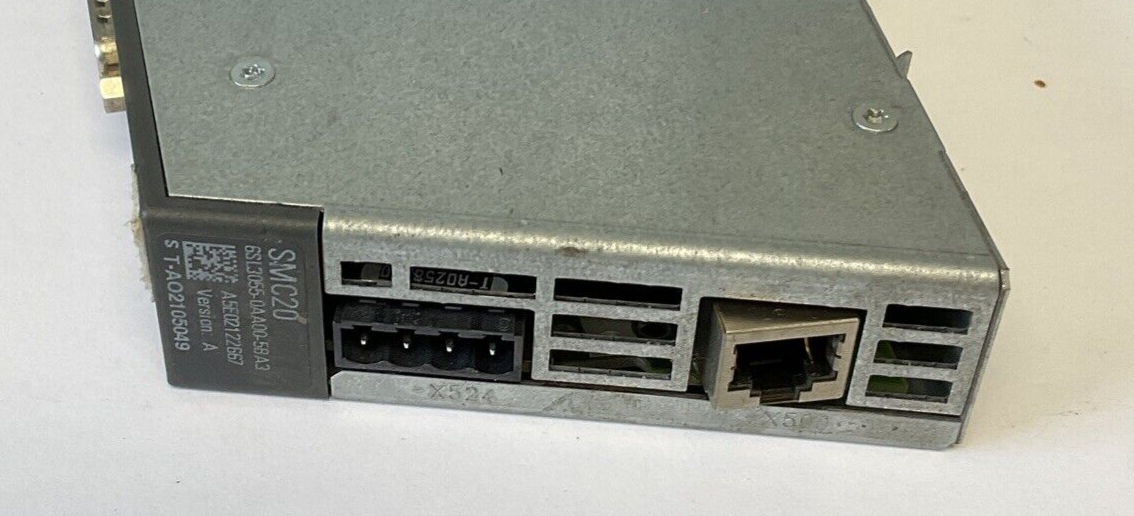SIEMENS 6SL3055-0AA00-5BA3 SENSOR MODULE SMC20 24VDC 0.6A VER.A