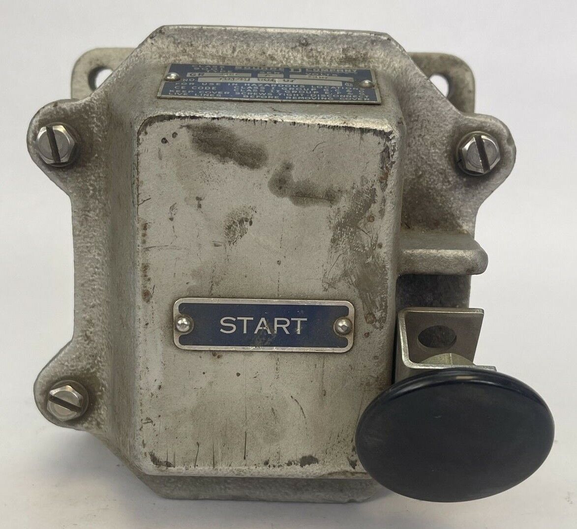 SQUARE D CLASS 9001 TYPE GR108 PUSHBUTTON START STATION SER A 600V