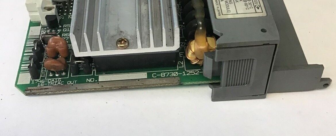 ALLEN BRADLEY 1746-OA16 OUTPUT MODULE 265VAC 50/60HZ SER.C