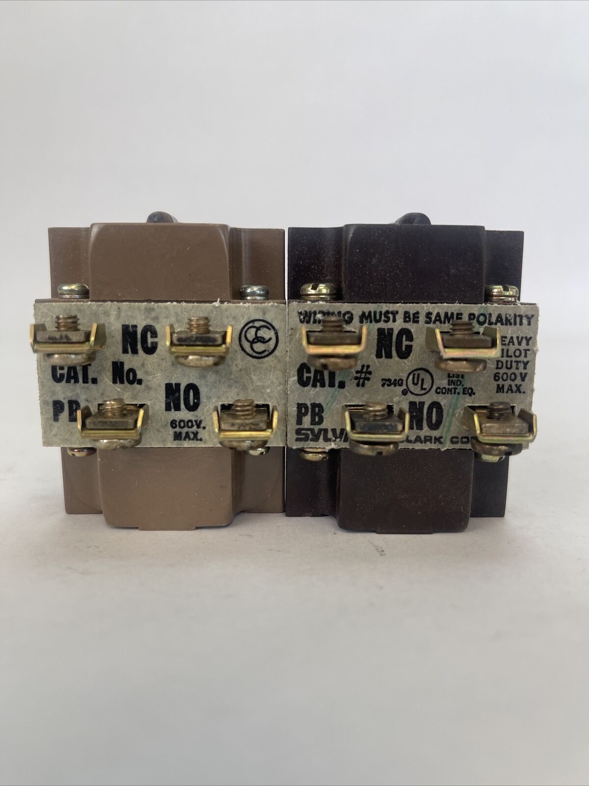 SYLVANIA CLARK PB 600V TYPE H & HO CONTACT BLOCK 2 N.O.-2N.C. CONTACTS(LOT OF 2)
