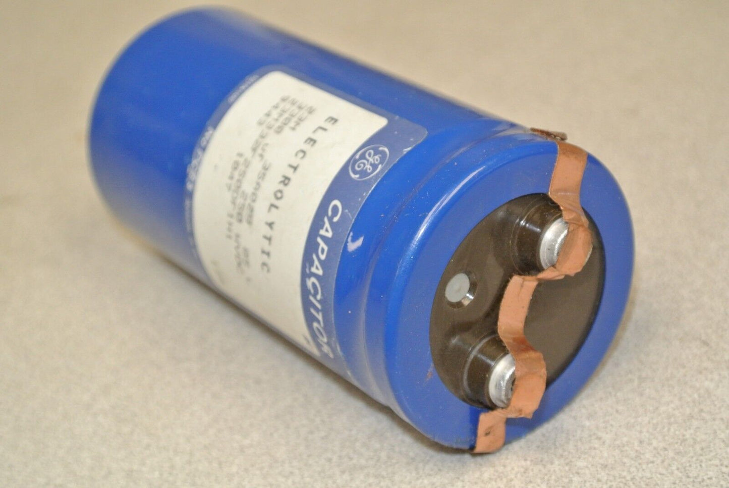 GE 23M332F250DF1H1 ELECTROLYTIC CAPACITOR / 3300µF / 250WVDC