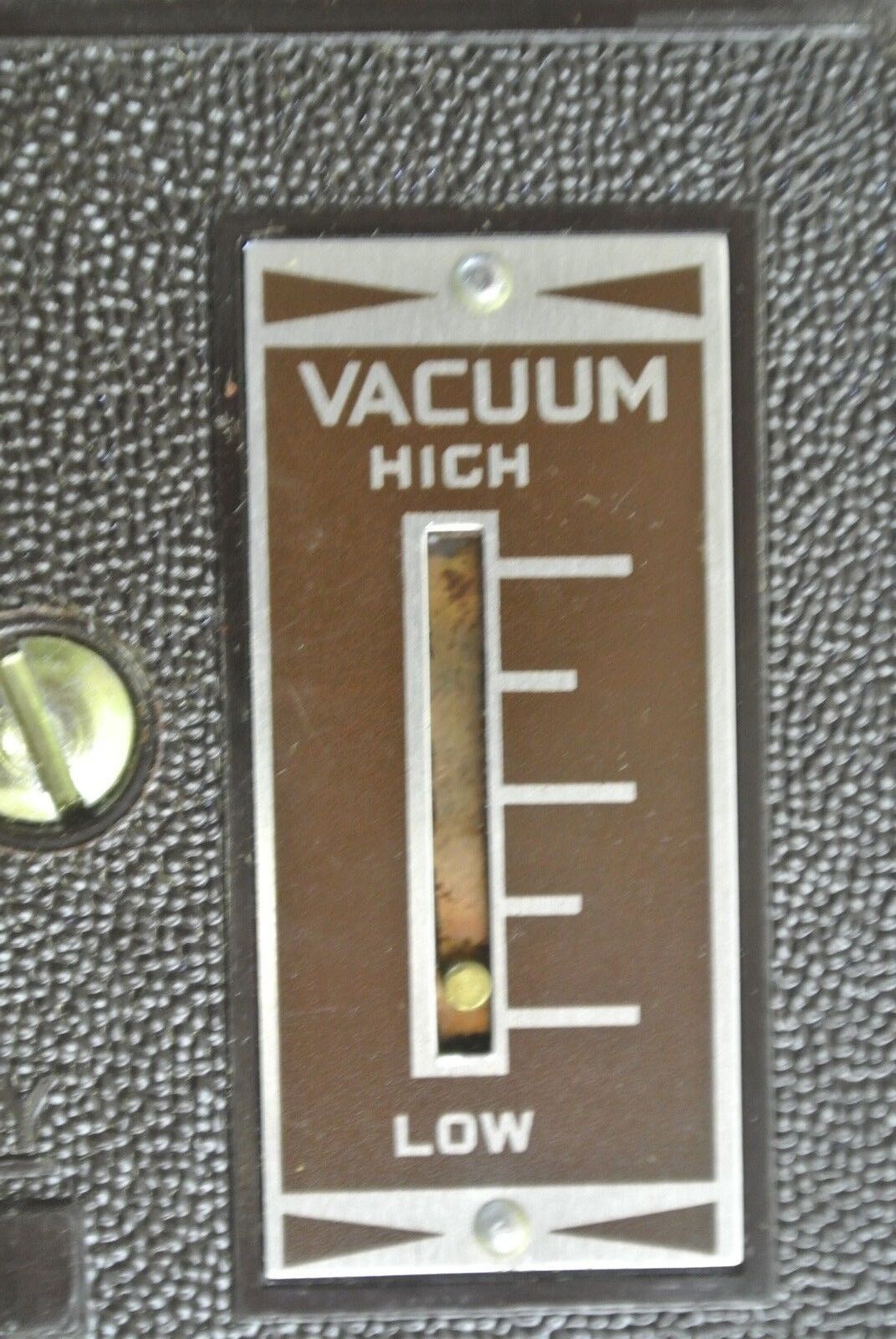 SQUARE D 9016 BSG-1 VACUUM SWITCH - OPEN - 3", CLOSE 7" - NEW SURPLUS