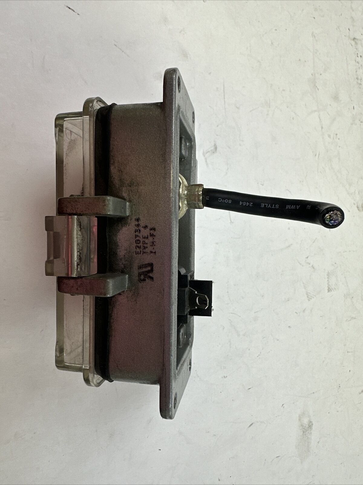 GRACE ENGINEERED P-A8-F3R0 CONTROLLOGIX GRACE PORT INTERFACE 120VAC 5A