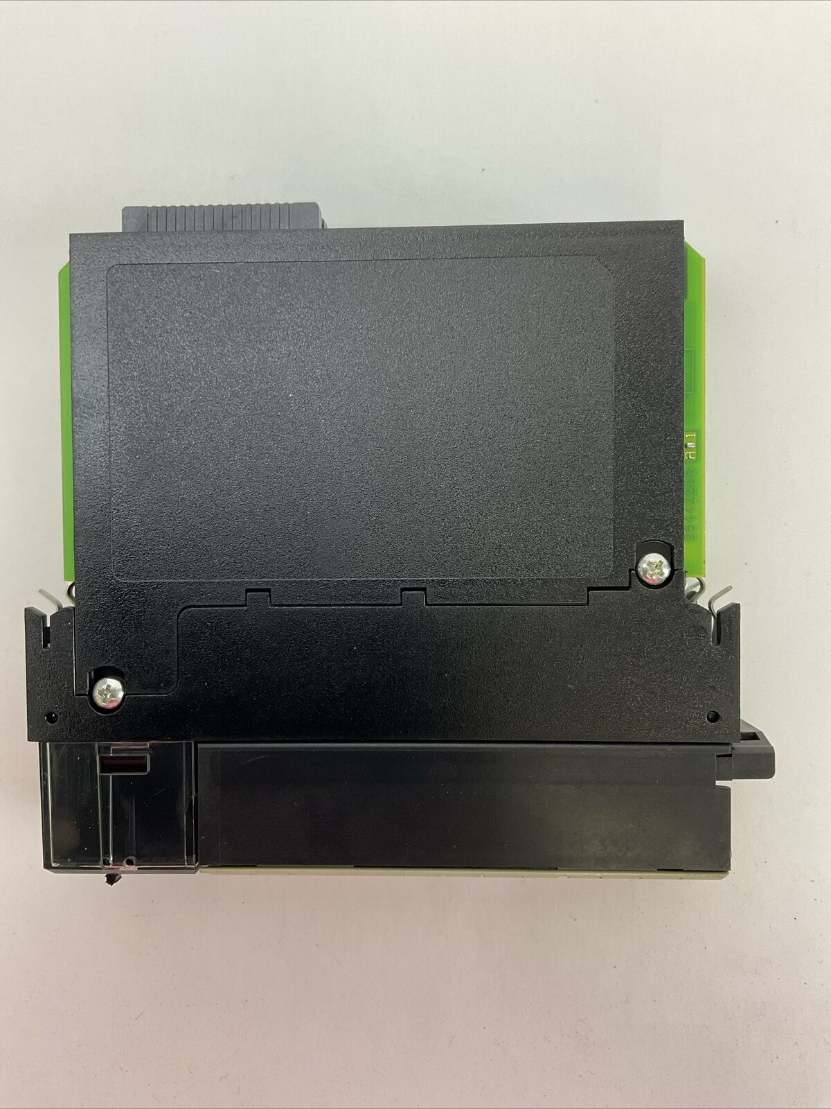 ALLEN BRADLEY 1756-OB16E SER A CAT REV M01 F/W REV 3.2 DC EFUSED OUT 16PT 24VDC