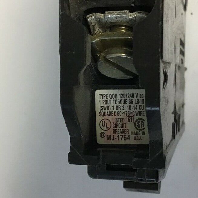 SQUARE D QOB115 22KA CIRCUIT BREAKER 15A 120/240VAC 1POLE****LOTOF5****