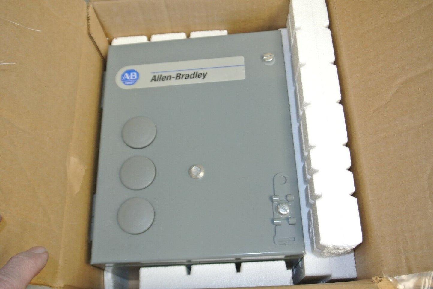 ALLEN-BRADLEY 509-BJXD FULL VOLTAGE STARTER / 110-120V / 509-B0XD / NEW SURPLUS