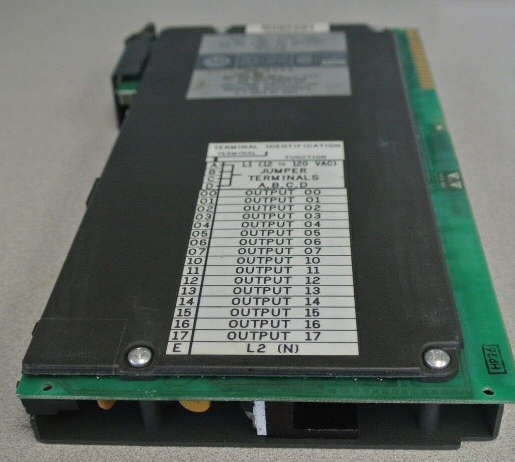 ALLEN-BRADLEY 1771-OAD OUTPUT MODULE / 12 to 120V AC