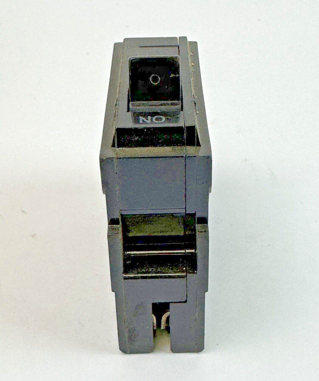 GE **BOX OF 6** THQL1140 - CIRCUIT BREAKERS - 1 POLE, 40 A, 240 VAC - NEW